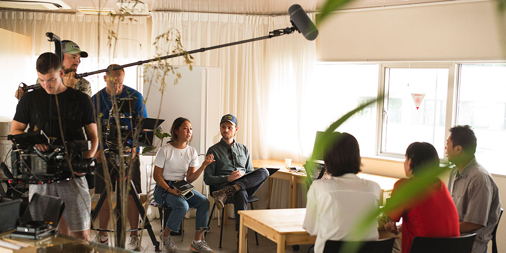 A student crew shooting the film "Bento Box"